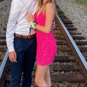 Pink Homecoming Sherri Hill 00 size worn once and professionally dry cleaned